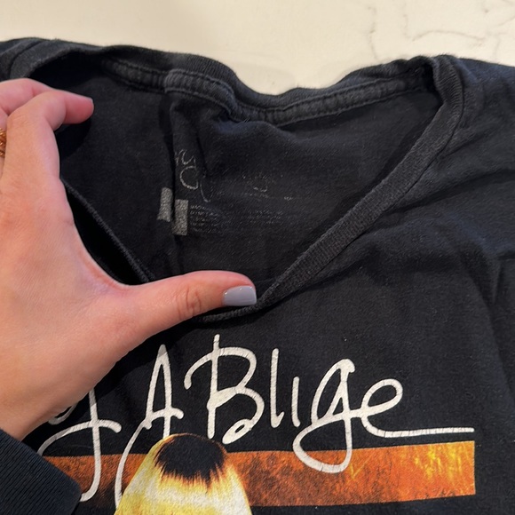 Mary J Blige “Strength of a Woman” T-Shirt - Picture 6 of 8